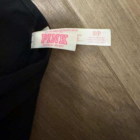 Victoria's Secret Black Dog Graphic Sports Bra - Picture 2 of 2